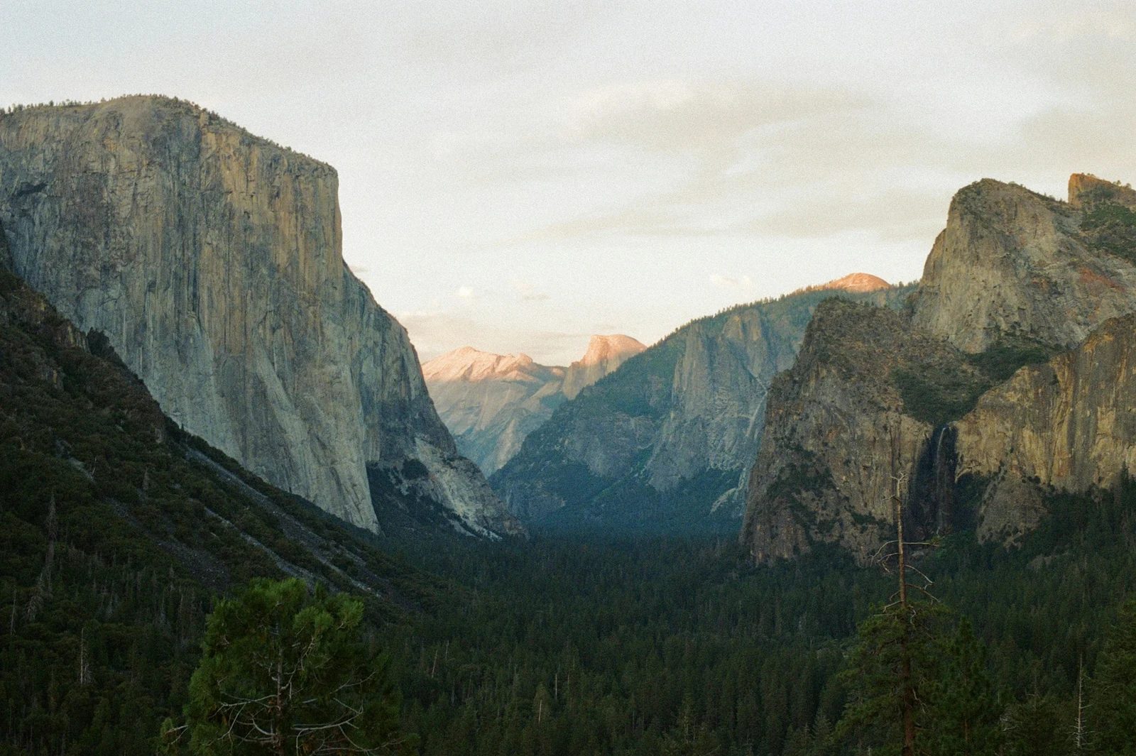 Tunnel View, on the drive from Wawona into Yosemite Valley. Photo: Spencer Plouzek / Unsplash